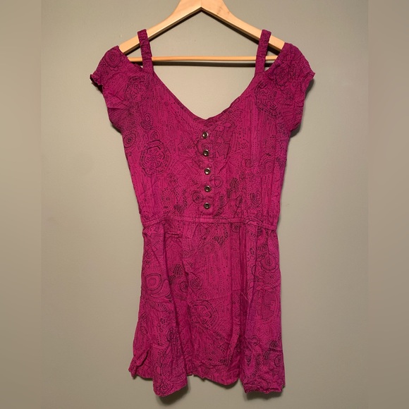 Insight Dress - Picture 2 of 5